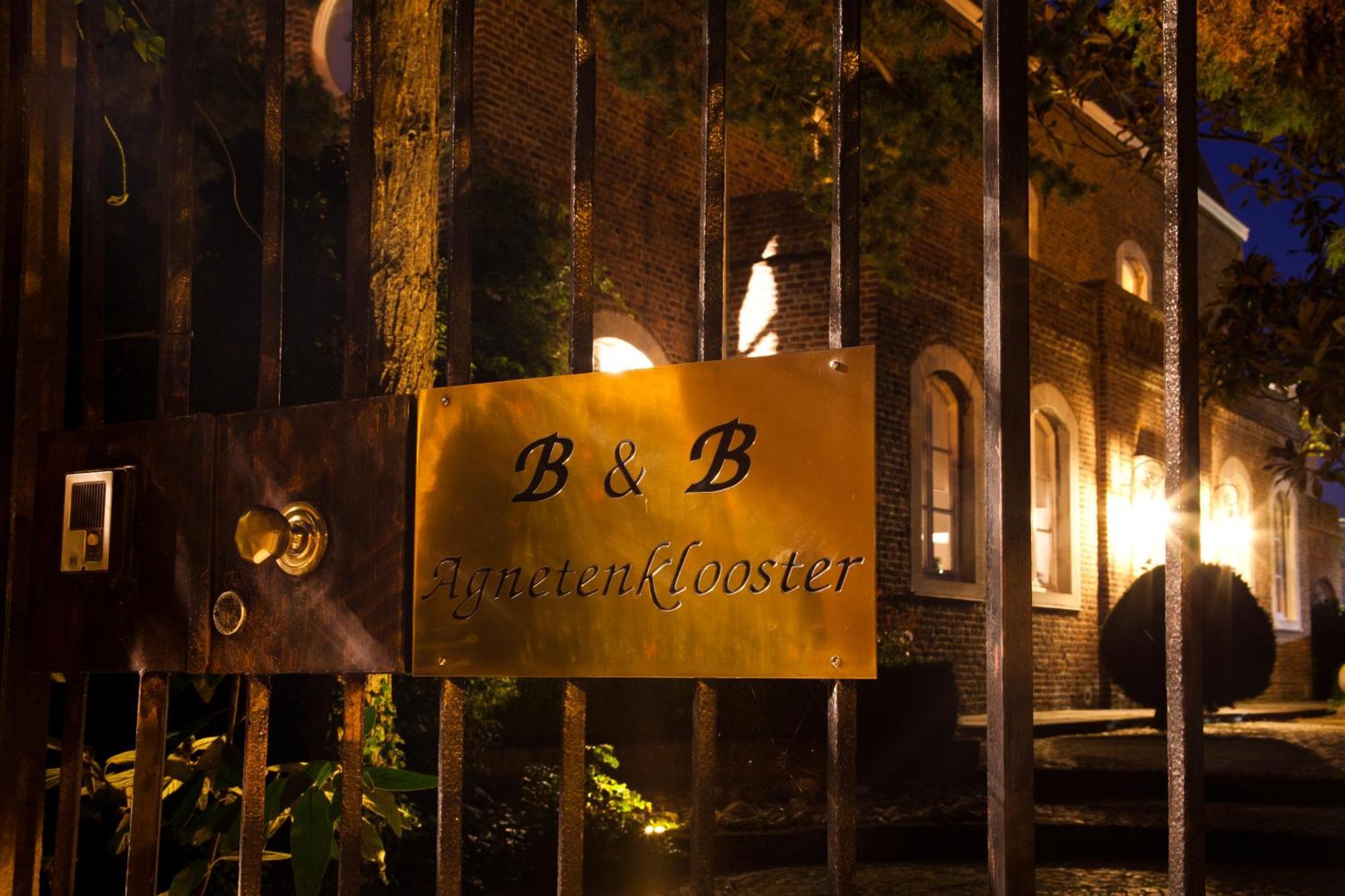 B&B Het Agnetenklooster Maaseik Esterno foto