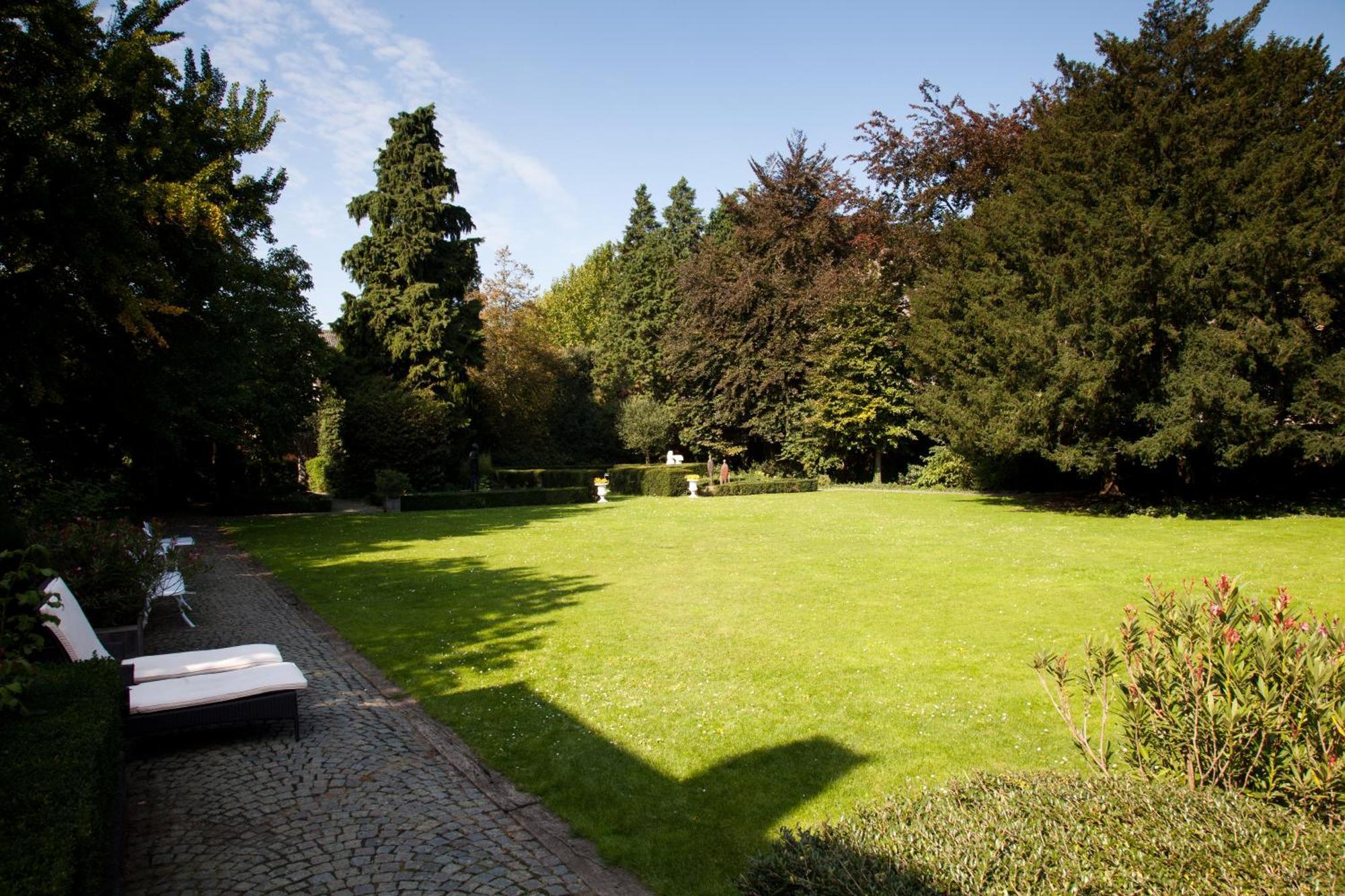 B&B Het Agnetenklooster Maaseik Esterno foto